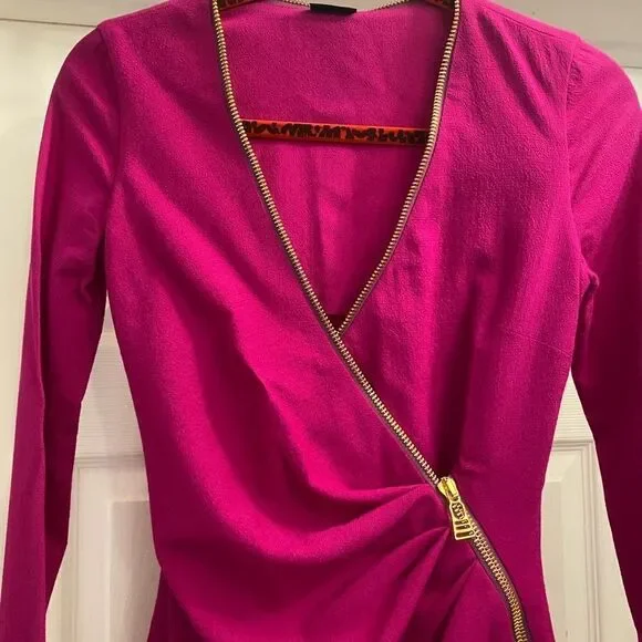 La Perla absolutely stunning fuchsia color mini dress, size 0